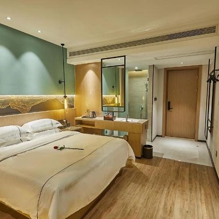 Yiwu Boman Boutique Hotel ภายนอก รูปภาพ