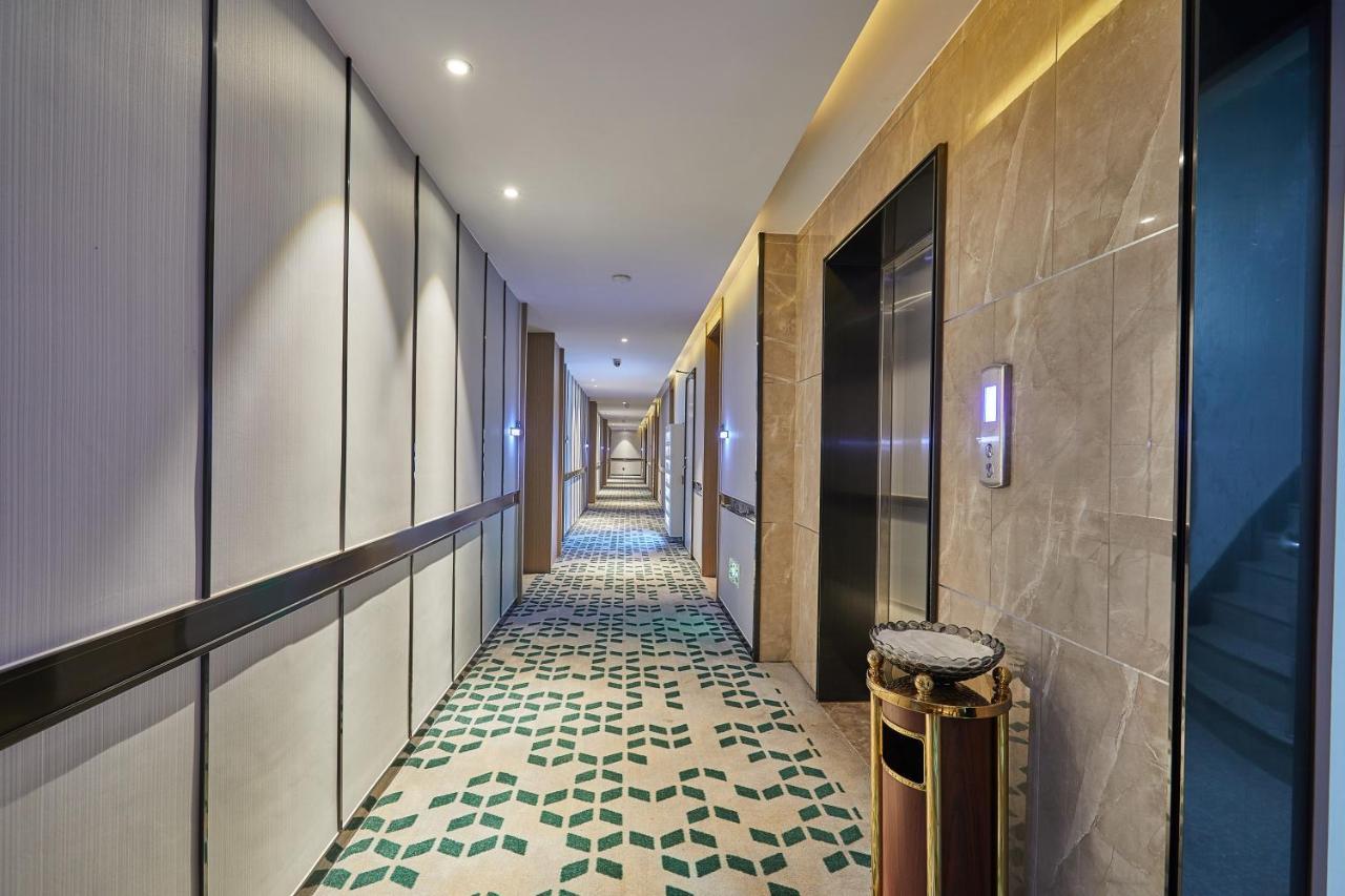 Yiwu Boman Boutique Hotel ภายนอก รูปภาพ